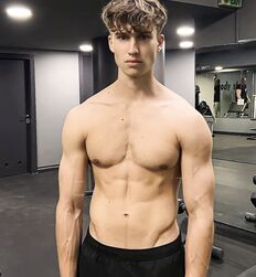 MAXIMILIAN HERRMANN (MAXI VON MATTERHORN) - GERMAN MODEL GAYTUBE 
