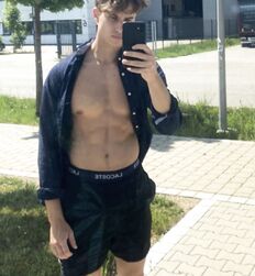 MAXIMILIAN HERRMANN (MAXI VON MATTERHORN) - GERMAN MODEL GAYTUBE 