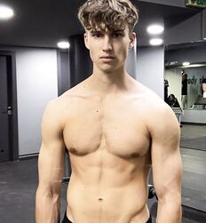 MAXIMILIAN HERRMANN (MAXI VON MATTERHORN) - GERMAN MODEL GAYTUBE 