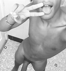 B&W Gay Boys Tube Twinks Drawn Art Classic 