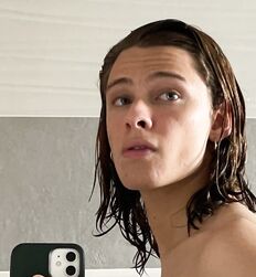 Not A Meatles Monday Beautiful Smooth Twinks Transformatiom 