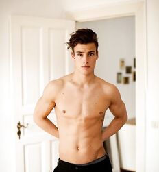 JUSTIN PETZSCHKE - GERMAN MODEL GAYTUBE 