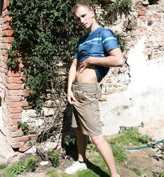 Jacub's wet long gardenhose solo Porn Tube 