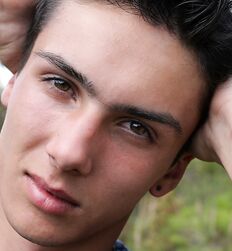 Great Portraits Guys Mix Love Tube 