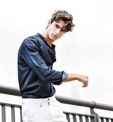 LUCA BOLT GAYTUBE 