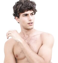 LUCA BOLT GAYTUBE 