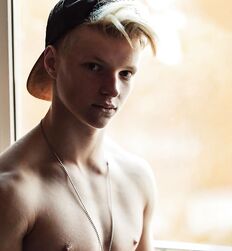 Hot Blonds Gay Boys Tube Buddies Porn 