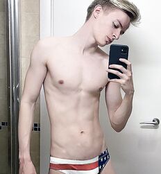 Hot Blonds Gay Boys Tube Ripped Bods Twink Tube 