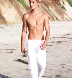 Hot Blonds Gay Boys Tube Ripped Bods Twink Tube 