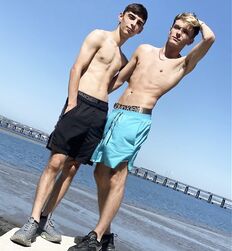 Smile make u smile set 4ya jock twink tube meat guys 
