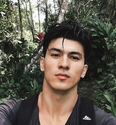 muscle Asians flex guys gay men 