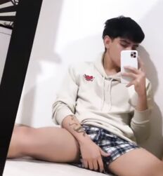 Helena Big Cock Eye Candy Twink Porn Cocks Nude 