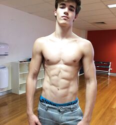 How to play the game twink tube guys game 
