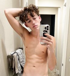 How to play the game twink tube guys game 