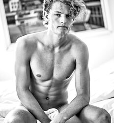 How to play the game twink tube guys game 