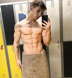 How to play the game twink tube guys game 