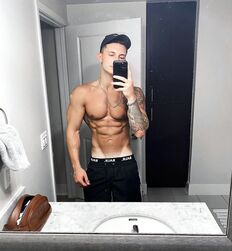 How to play the game twink tube guys game 