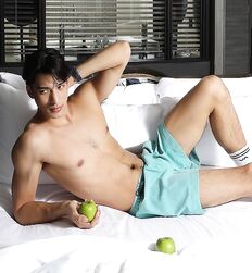 FREDERICK PHITCHAYUT MUELLER - THAI MODEL 