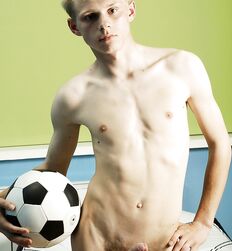 19 Nitten - Yuliy Gay Twink Porn 