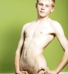 19 Nitten - Yuliy Gay Twink Porn 