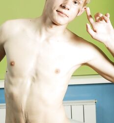 19 Nitten - Yuliy Gay Twink Porn 