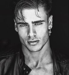 JORGE DEL RIO ROMERO - SPANISH MODEL 