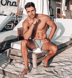 JORGE DEL RIO ROMERO - SPANISH MODEL 