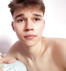 Issac Ukrainian guy twink porn 