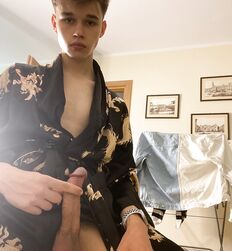 Issac Ukrainian guy twink porn 