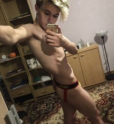 Issac Ukrainian guy twink porn 