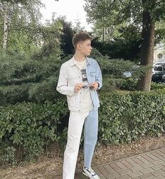 Issac Ukrainian guy twink porn 