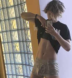 Issac Ukrainian guy twink porn 