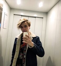 Issac Ukrainian guy twink porn 