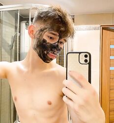 Issac Ukrainian guy twink porn 