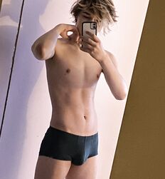 Issac Ukrainian guy twink porn 