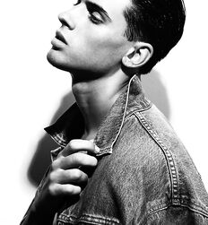 DANIEL ILLESCAS - SPANISH MODEL 