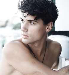 DANIEL ILLESCAS - SPANISH MODEL 