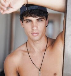 DANIEL ILLESCAS - SPANISH MODEL 
