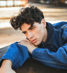 DANIEL ILLESCAS - SPANISH MODEL 