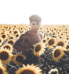 DANIEL ILLESCAS - SPANISH MODEL 