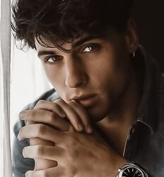 DANIEL ILLESCAS - SPANISH MODEL 