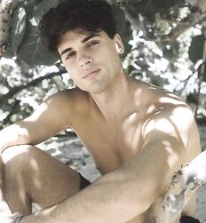DANIEL ILLESCAS - SPANISH MODEL 