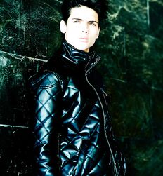 DANIEL ILLESCAS - SPANISH MODEL 