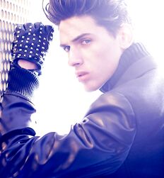 DANIEL ILLESCAS - SPANISH MODEL 