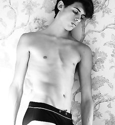 DANIEL ILLESCAS - SPANISH MODEL 