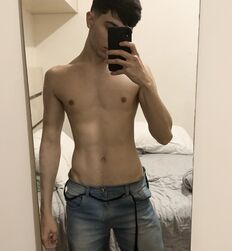 sexy and hunk twink guys porn shirtless 