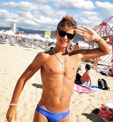 Beach Gay Boys Tube 