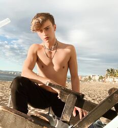 Beach Gay Boys Tube 