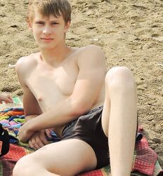 Beach Gay Boys Tube 