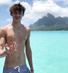 Beach Gay Boys Tube 